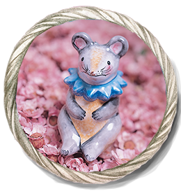 Gillian the Tiny Field Mouse and Watchmouse